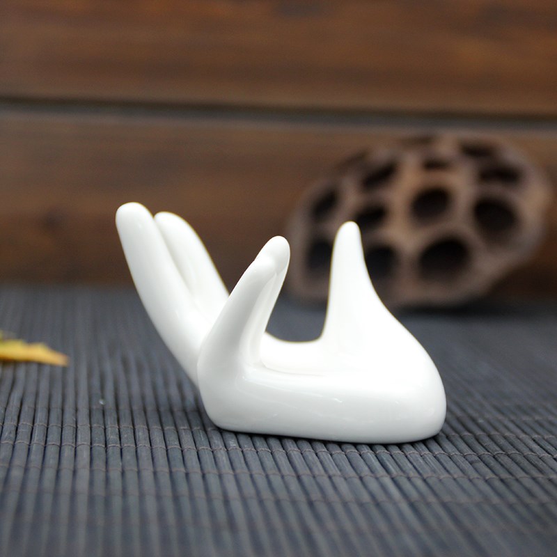 Ceramic Egg Holder Hand Shape Design - Image 3