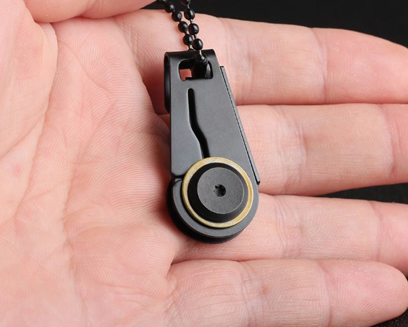 Best Pocket Knife Cool Keychain - Image 4